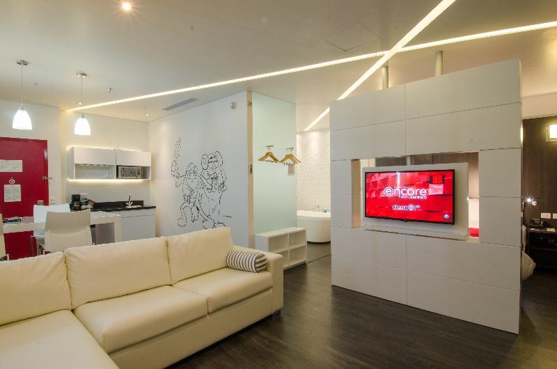 Ramada Encore By Wyndham Пуэбла Экстерьер фото